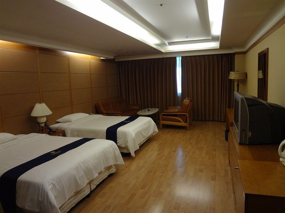 Diamond Tourist Hotel Пусан Екстериор снимка