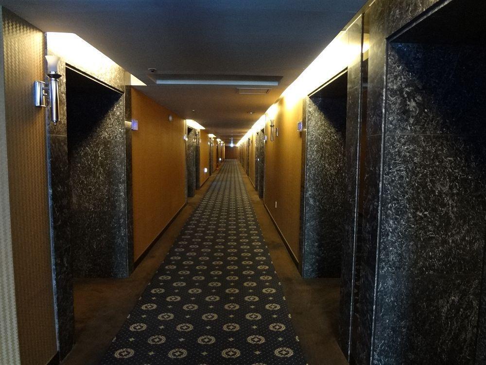Diamond Tourist Hotel Пусан Екстериор снимка