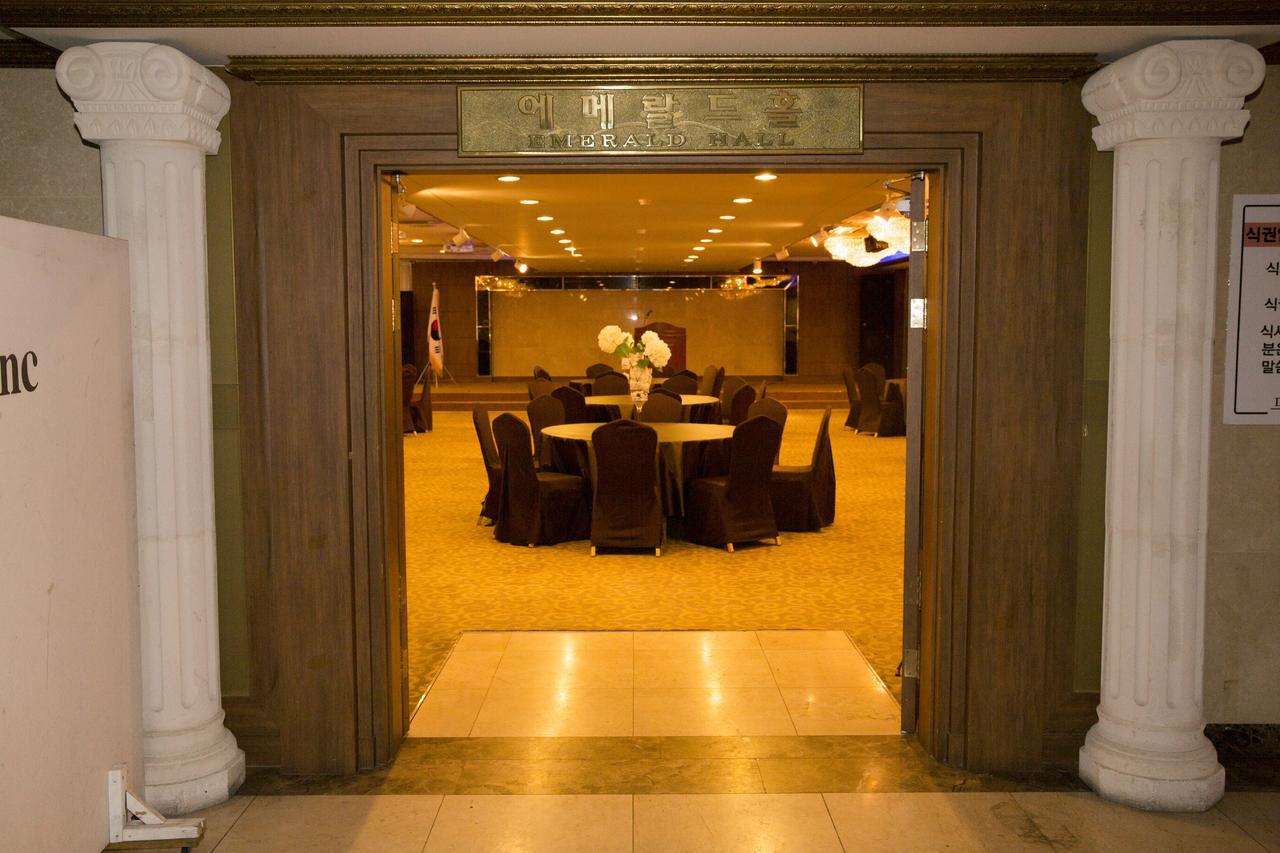 Diamond Tourist Hotel Пусан Екстериор снимка